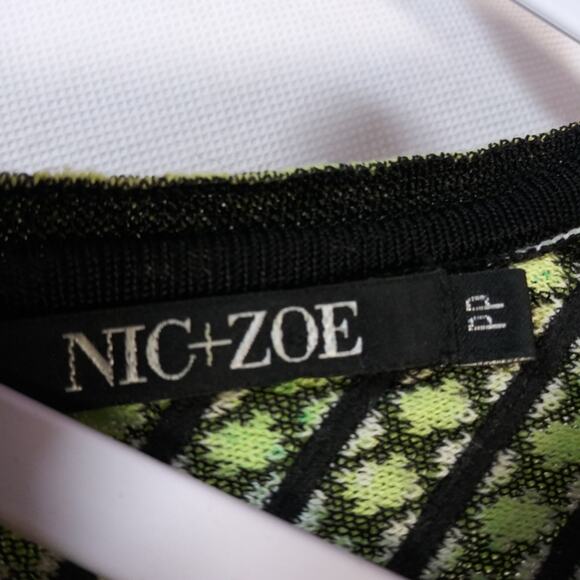 Nic+Zoe Ombré Twirl Jacquard Peplum Top Size PP - Picture 6 of 9